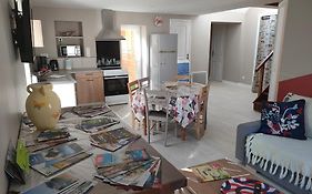 Mimalely - House & Terrace
